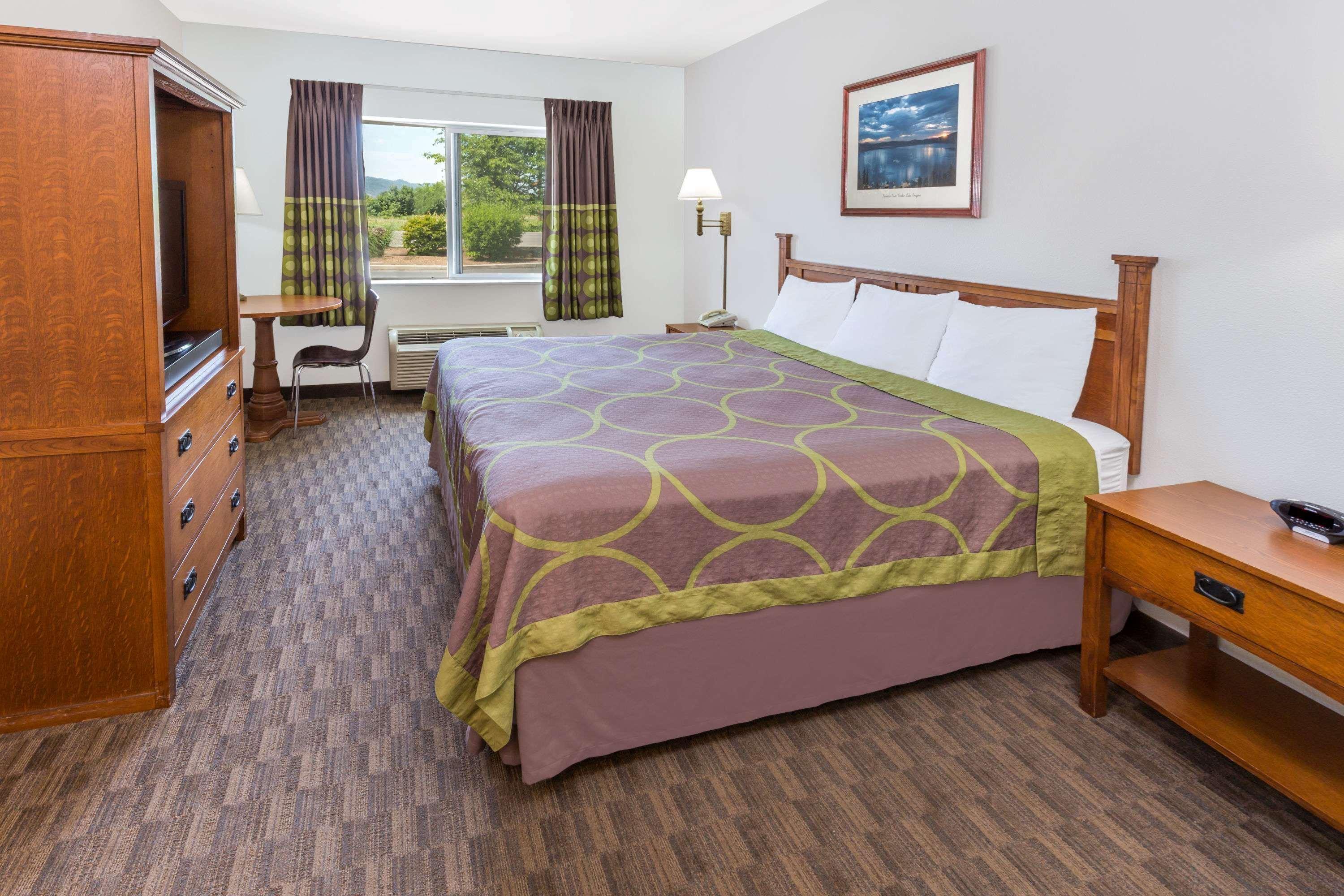 Super 8 By Wyndham Central Pt Medford Central Point Exteriér fotografie